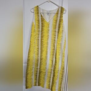 Larry Levine Yellow and White Sleeveless Dress size 10
